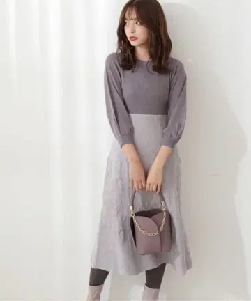 프로포션 바디 드레싱 자카드 도킹 니트 원피스