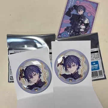 코야나기 로 산리오 콜라보 캔뱃지 폴라로이드