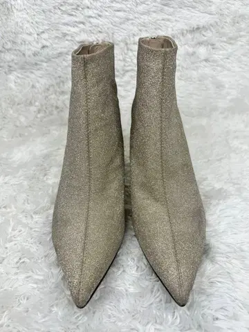 STACCATO 숏부츠 실버 미사용품