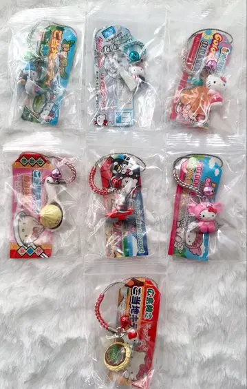 헬로키티 키링 6개 세트