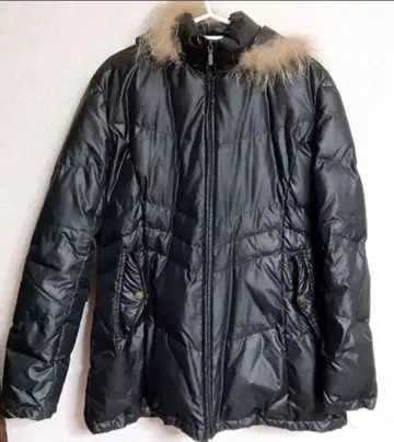 퍼 후드 블랙 다운 자켓 블랙