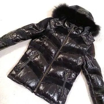 TORNADO MART 블랙 후드 부착 다운 자켓