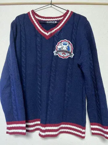 피카츄 스웨터 네이비 포켓몬 센터 한정판 M 사이즈