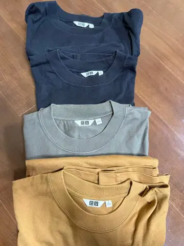 UNIQLO U 롱T 4개 세트
