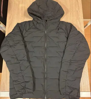 새상품급 유니클로 퍼프 테크 WARM PADDED 다운 자켓 후드티