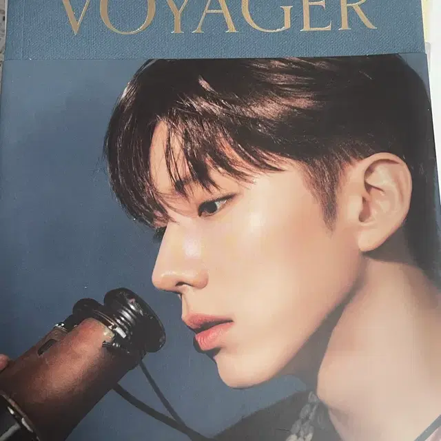 몬스타엑스 기현 VOYAGER 개봉앨범