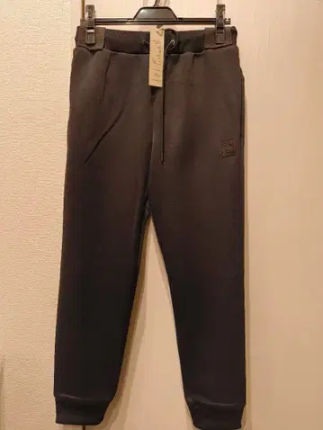 [ 미착용 새상품 ] SWEEP 맨투맨 조거 팬츠 M 사이즈