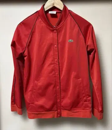 라코스테 저지 빨간색