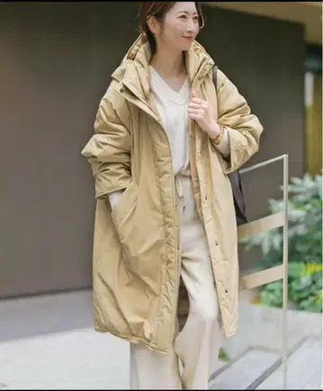 Spick & Span 베이지 롱 다운 자켓