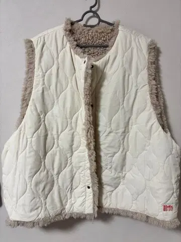 JaVa 리버서블 베스트 퀼팅 플리스