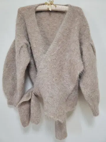 오샤레 [ ADORE ] 랩 스타일 가디건 베이지