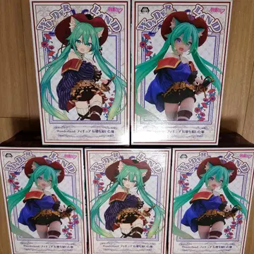 하츠네 미쿠 Wonderland 피규어 장화 신은 고양이