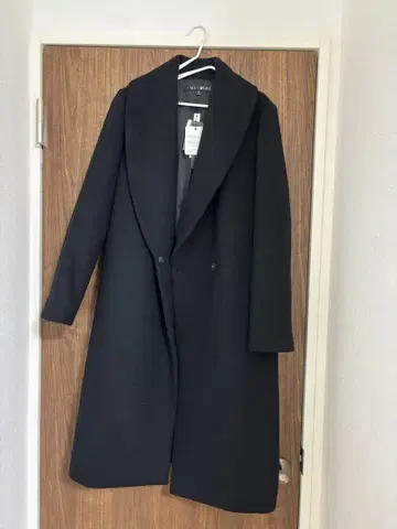 [ 택 포함 새상품 ] INDIVI 울 100% 체스터 코트 블랙