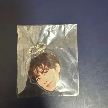 INI 오자키 타쿠미 얼굴 아크링 키링 얼굴 키링