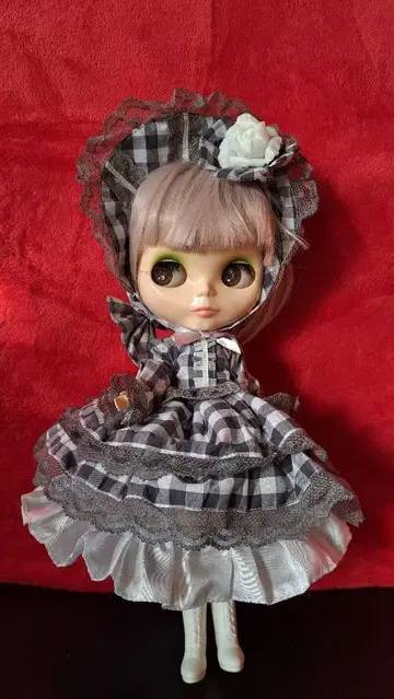 브라이스 아웃핏 그레이 체크