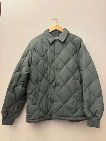 유니클로 퍼프 테크 퀼팅 자켓