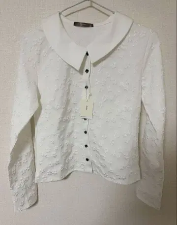 philme 플라워 자카드 블라우스 화이트 오오조노 모모코