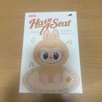 POP MART Have A Seat 라브브 봉제 인형