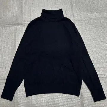 UNIQLO 유니클로 터틀넥 캐시미어 100% 니트 스웨터 L