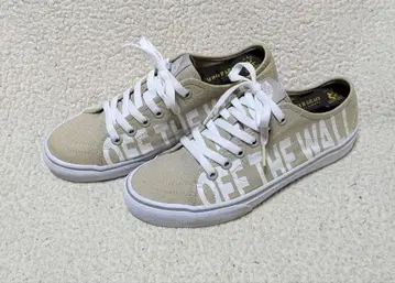 VANS 스니커즈 OFF THE WALL 로고 베이지 26