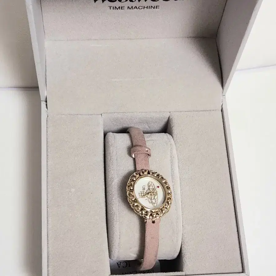Westwood Watch Rococo Watch VIVIENNE WESTWOOD 비비안웨스트우드