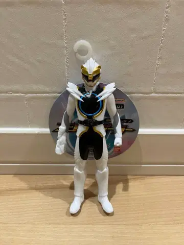 [ 새상품 ] 가면라이더 제로원 피규어 화이트