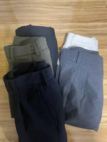 UNIQLO 턱 와이드 팬츠 5종 세트