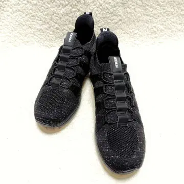 moz 모즈 더블 에어 밑창 경량 니트 스니커즈 블랙