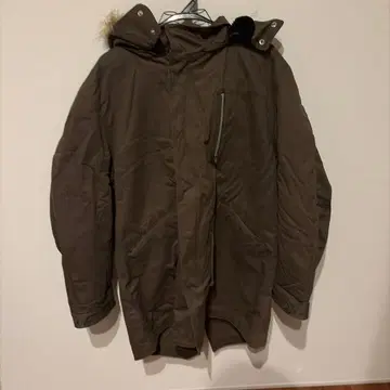 카키 모즈 코트