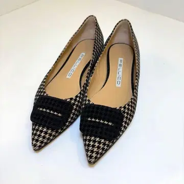 (새상품급) 펠리코 하운드투스 플랫 펌프스 아넬리 피비아 23.5cm