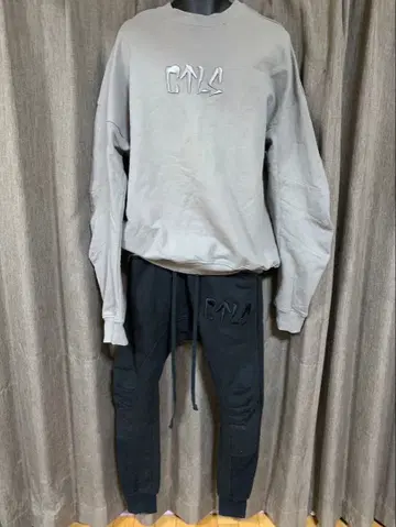 [ 새상품급 ] CVTVLIST 카탈리스트 셋업! 사이즈 1