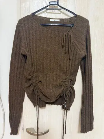 SLY 개더 리본 니트 개더 니트