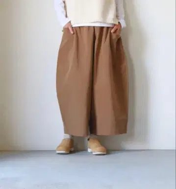 아틀리에 됭땅 Perriere (페리에르) 코튼 팬츠