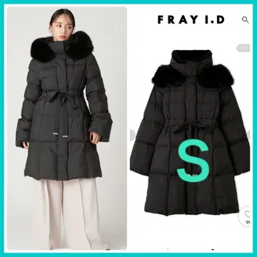 완판 색상 신상 새상품 FRAY I.D 후드 퍼 롱 다운 코트