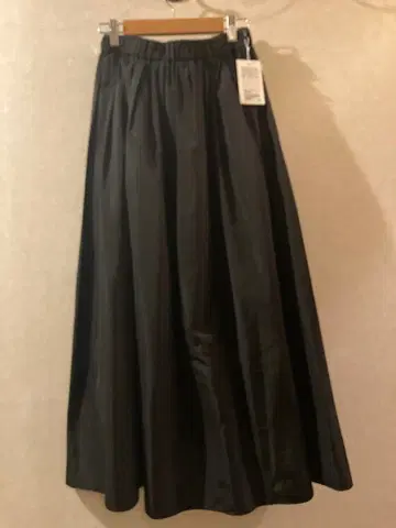 블랙 플레어 스커트 사이즈 38