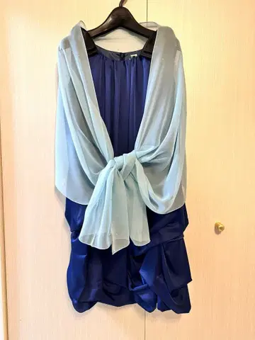 인터플래닛 스카이블루 숄 파티 큐빅