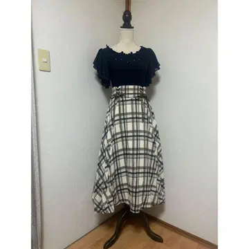 axes femme 레이스업 기모 체크 스커트