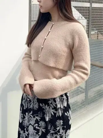 코코딜 펄 숏 가디건 x 탱크탑