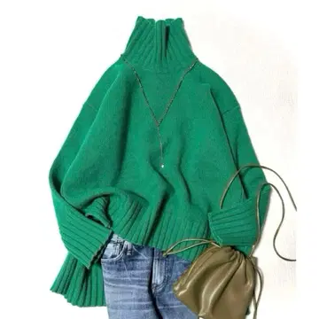 새상품급 투모로우랜드 울 캐시미어 하이넥 풀오버 그린