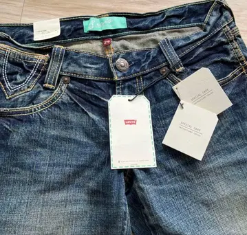 미사용 새상품 Levi's 리바이스 데님 팬츠 청바지 S