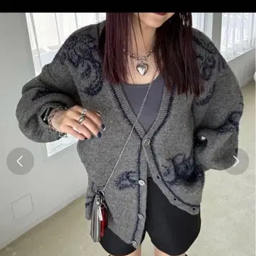 JEANASIS 지나시스 Paisley 라메 기모 V 가디건 그레이