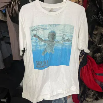 NIRVANA Nevermind 티셔츠