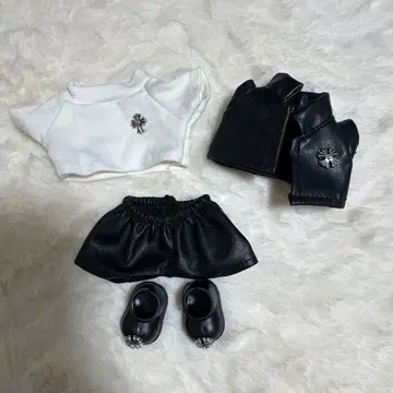 러브부 옷 갈아입기 의류 세트 화이트 상의 블랙스 카트