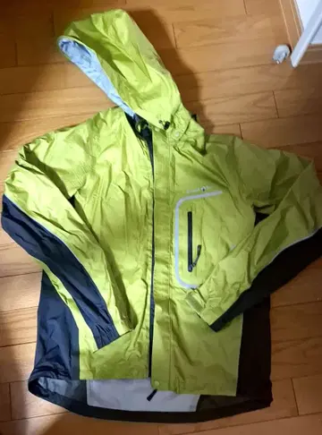 [새상품급] mont-bell 후드 부착 나일론 자켓 라임 그린