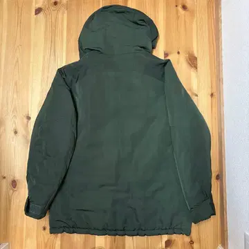 UNIQLO WhiteMountaineering 마운틴 파카 다운