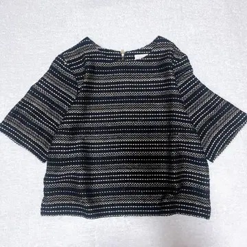 센스 오브 플레이스 트위드 라메 소재 스트라이프 7부 소매 상의 F