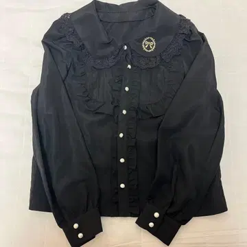 AnkRouge 리본 자수 블라우스