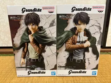 진격의 거인 엘렌 예거, 리바이 피규어