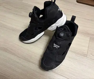 Reebok 인스타펌프 퓨리 블랙