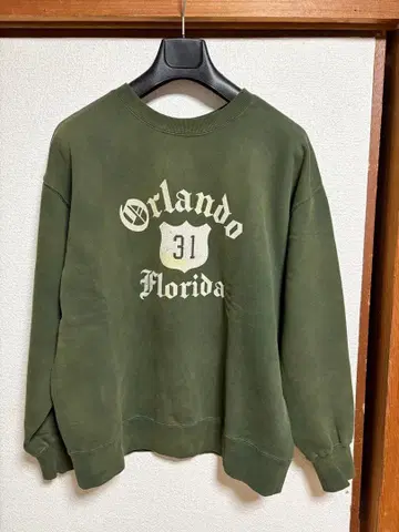 빔즈 beams 올리브 그린 올랜도 플로리다 맨투맨